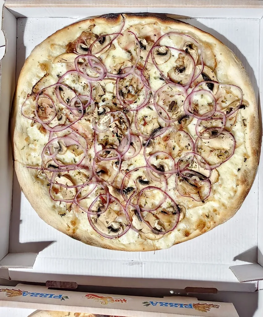 Rethna Cancionlejana_Pizzeria Mirabella Valdemorillo_Valdemorillo de la Sierra_review