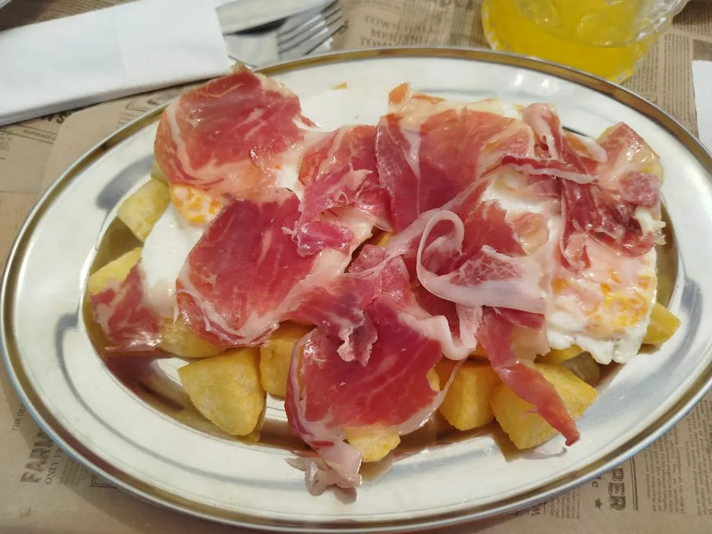 Menu_SAL Y PICA ``ᵀᵉʳʳᵃᶻᵃ • ᴿᵉˢᵗᵃᵘʳᵃⁿᵗᵉ • ᴮᵃʳ``_Valdemorillo de la Sierra_image_6