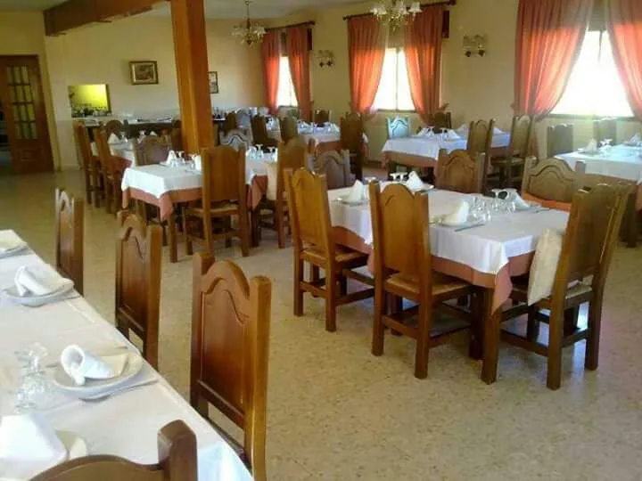 Restaurante El Pilar restaurant in Valdemorillo de la Sierra