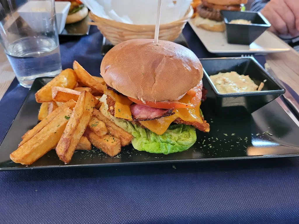 Jesús MD_Korakol Burger Bar_Valdemorillo de la Sierra_Bewertung