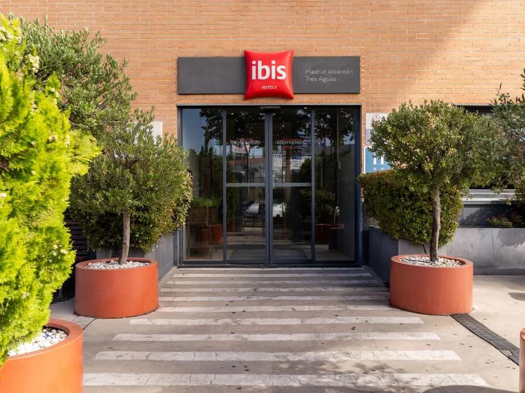 ibis Madrid Alcorcon Tresaguas restaurant in Villalba de la Sierra