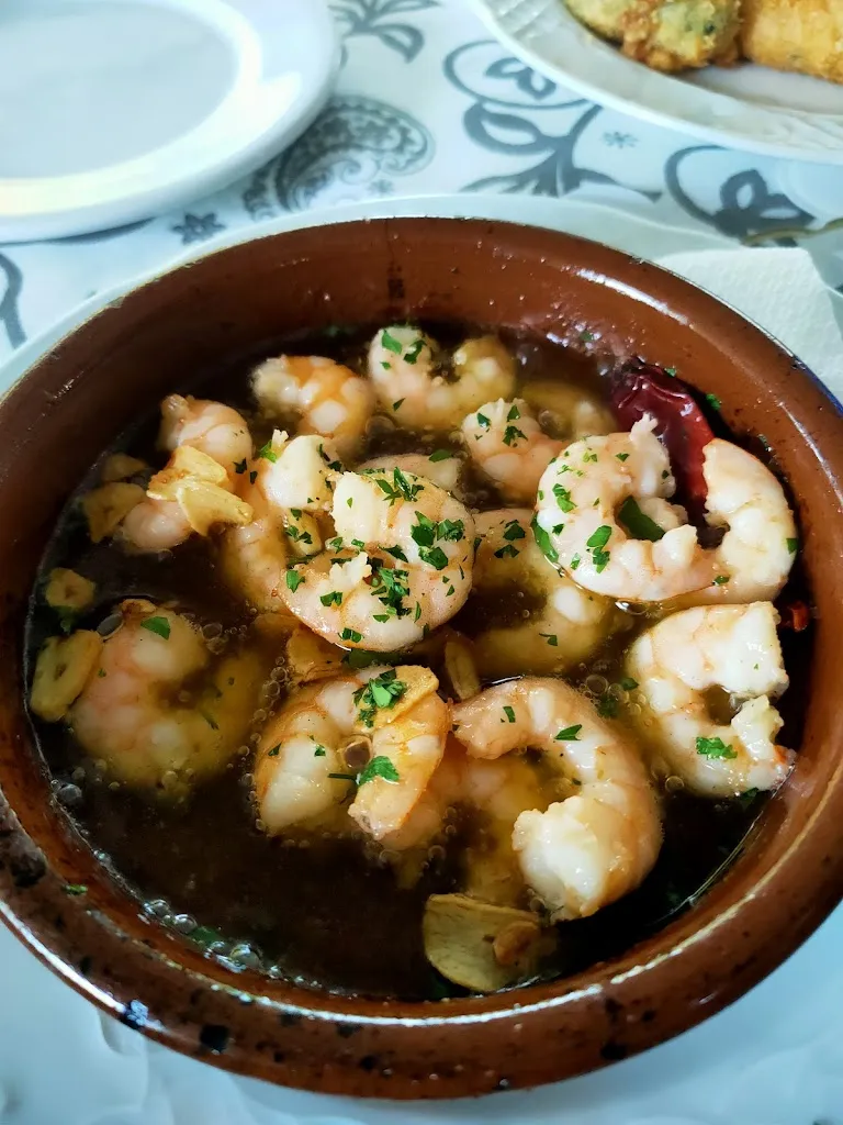 Sara Nieto_𝐑𝐞𝐬𝐭𝐚𝐮𝐫𝐚𝐧𝐭𝐞 𝐓𝐢𝐧𝐭𝐨 𝐂𝐚𝐳_Villalba de la Sierra_review