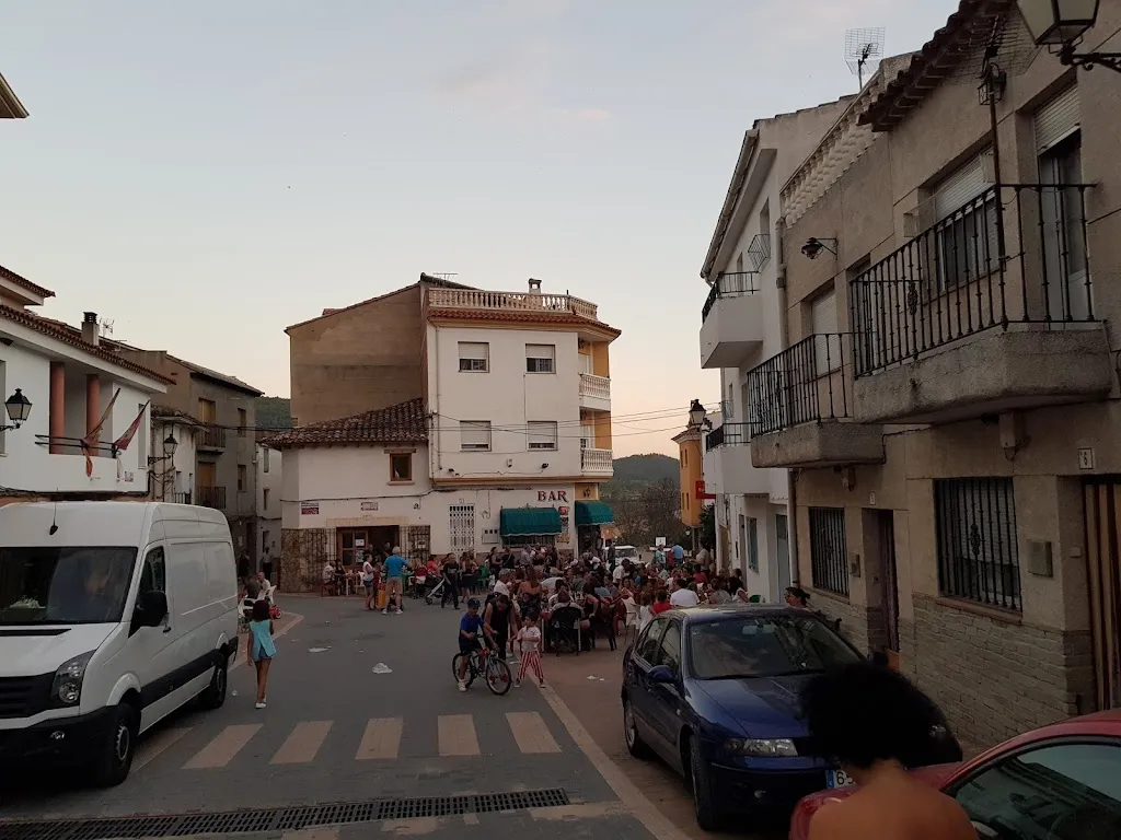 Inquebrantable 2021_Bar Pinturas Rupestres_Villar del Humo_review