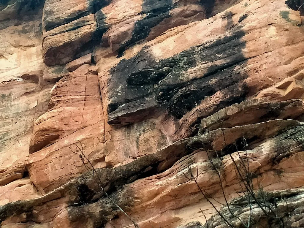 Bar Pinturas Rupestres_Villar del Humo_slider_image_3