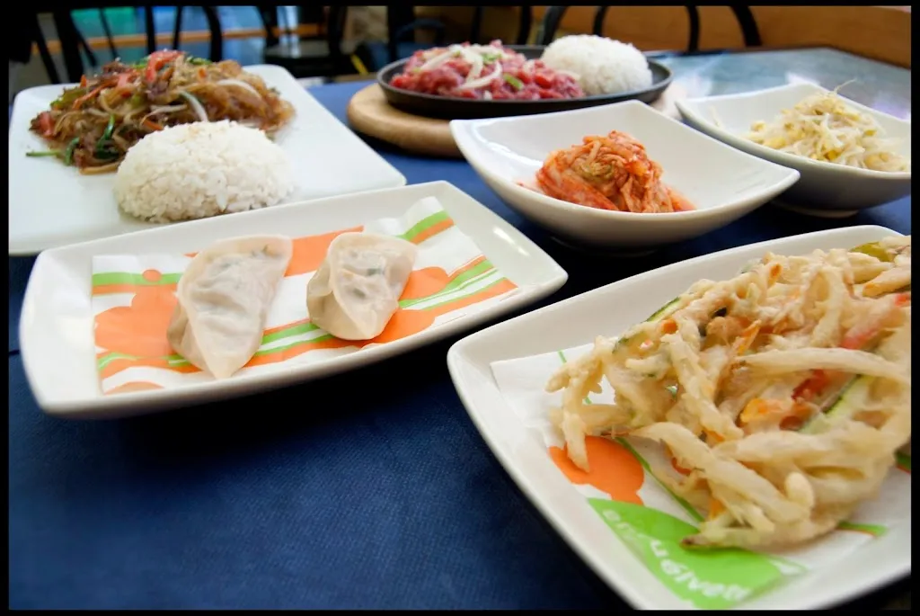 Gangnam Restaurant_Baña A_slider_image_3