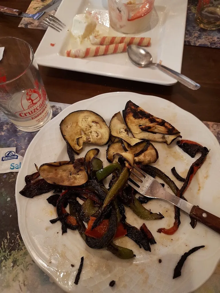 maithri aspari_meson carrion bermejo_Víllora_review