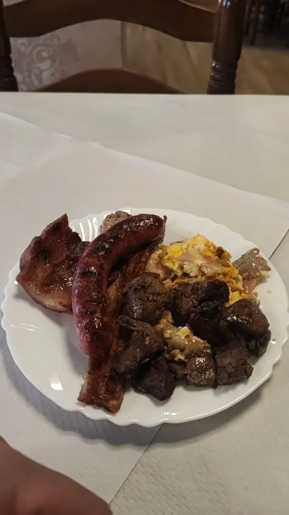 Jose Maria Vela Cordones_Bar Restaurante Casablanca_Villanueva de la Jara_review