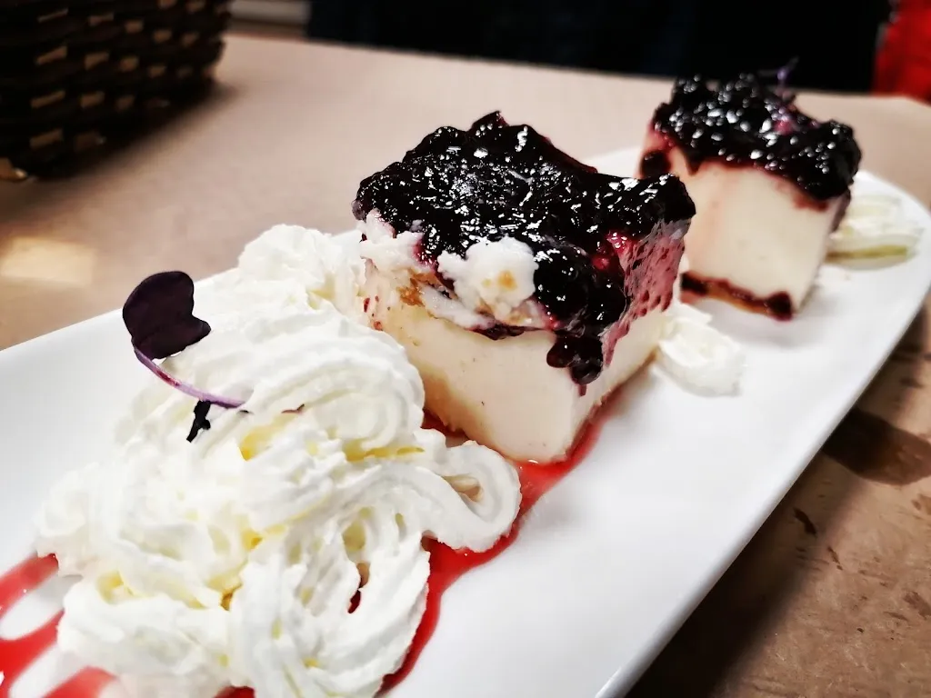 Bar Restaurante Casablanca_Villanueva de la Jara_slider_image_2