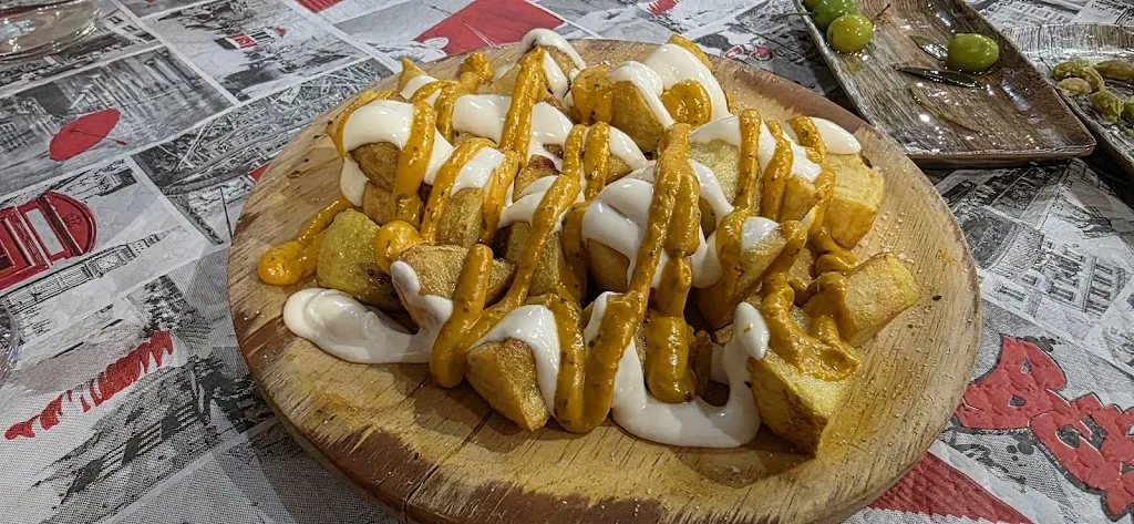 Patricia J. Calleja_Casa Juanjo_Villanueva de la Jara_review