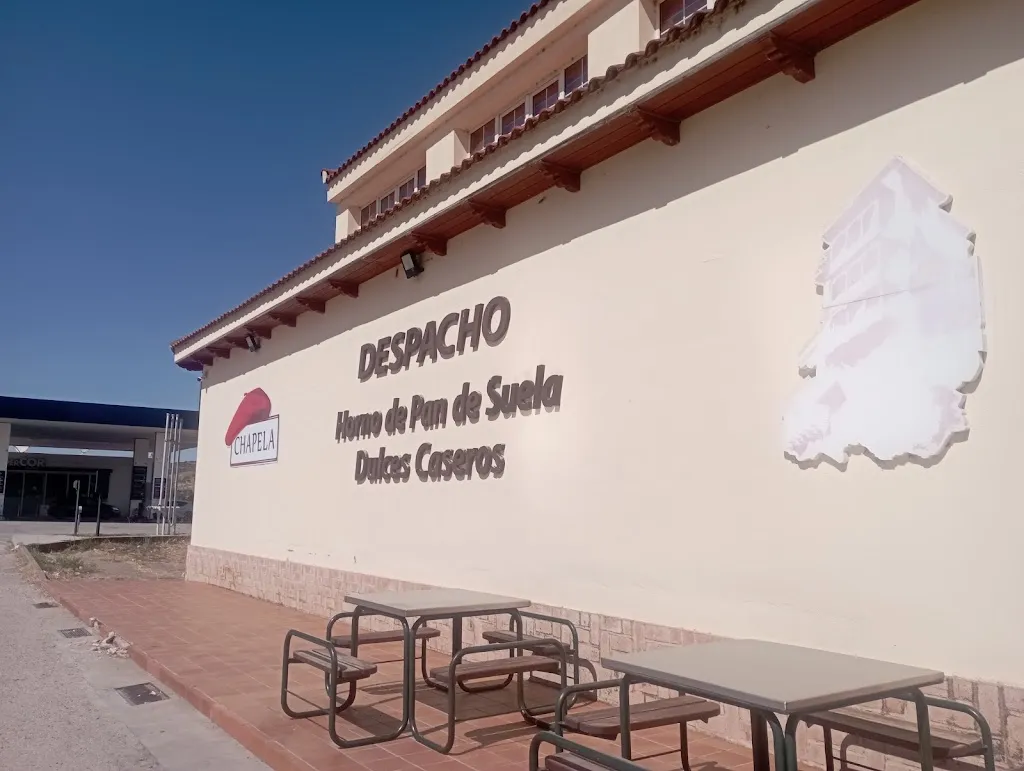 Dani Pons_Panadería Chapela. Pan y dulces artesanos desde 1930_Zafra de Záncara_review