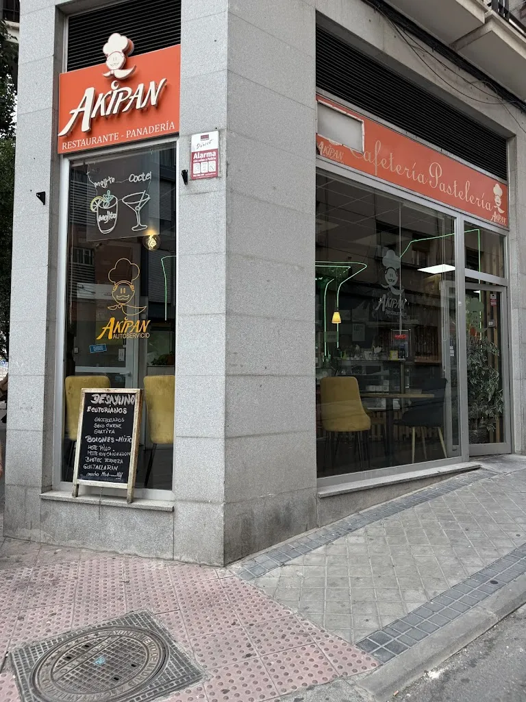 Kenet Caleb_Akipan_Villaverde y Pasaconsol_review