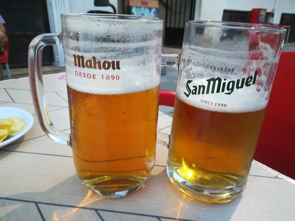 JOSE Lito_Cultural Rodense La Sociedad_Roda La_recensione