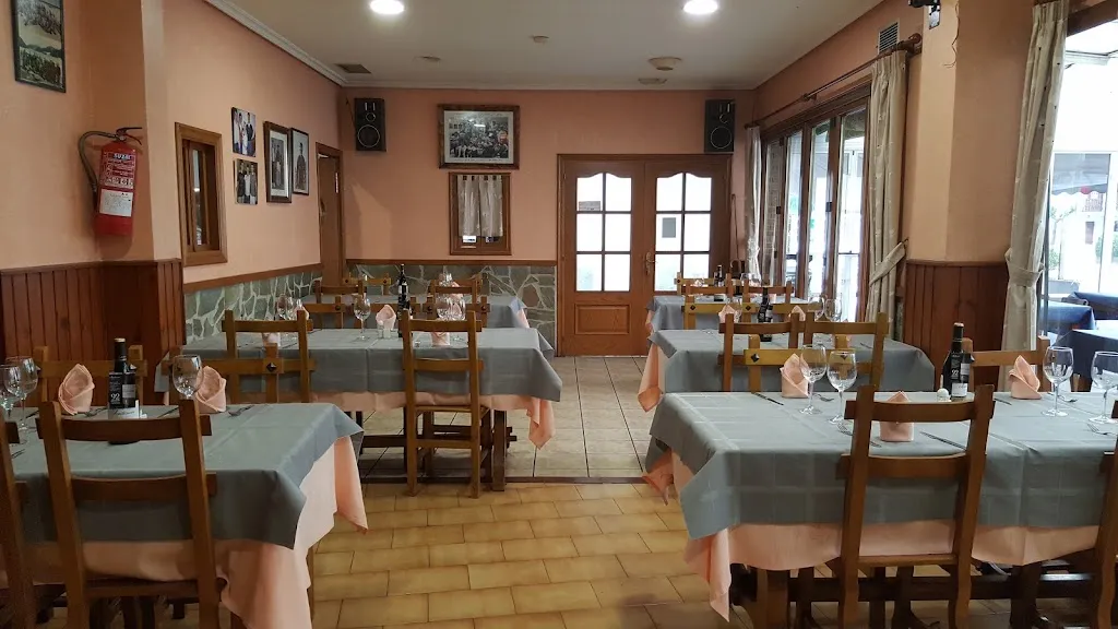 Beartzana jatetxea restaurant in Amezketa