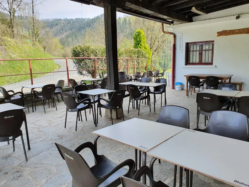 UGARRIXA Merenderua restaurant in Antzuola