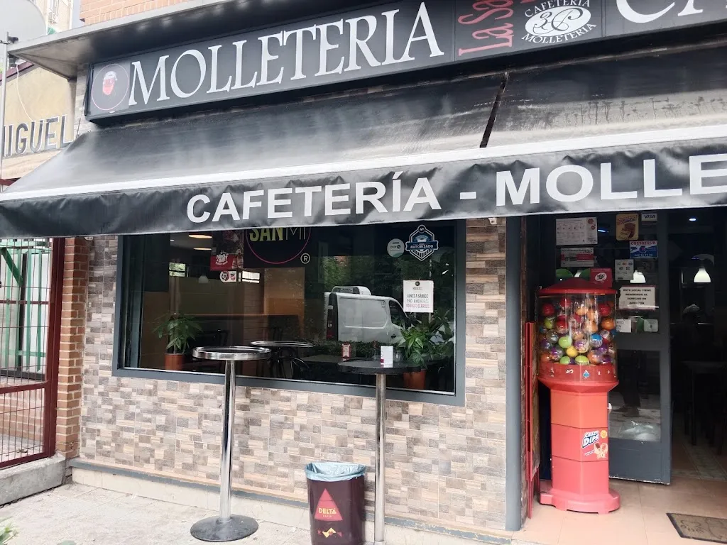 Cafetería molletería la sanmi restaurant in Anoeta