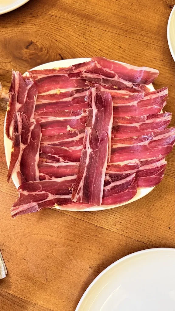 SONIA SANTAMARIA_Bodegón Benta Aldea_Anoeta_review