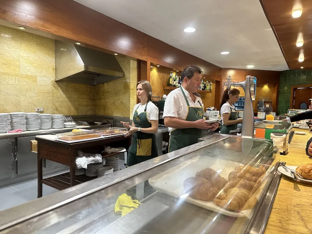 Marco Cantoni_Área 77_Tarancón_review