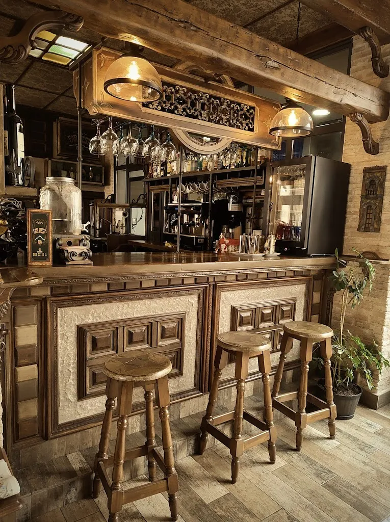 Hamburguesería Far West restaurant in Tarancón