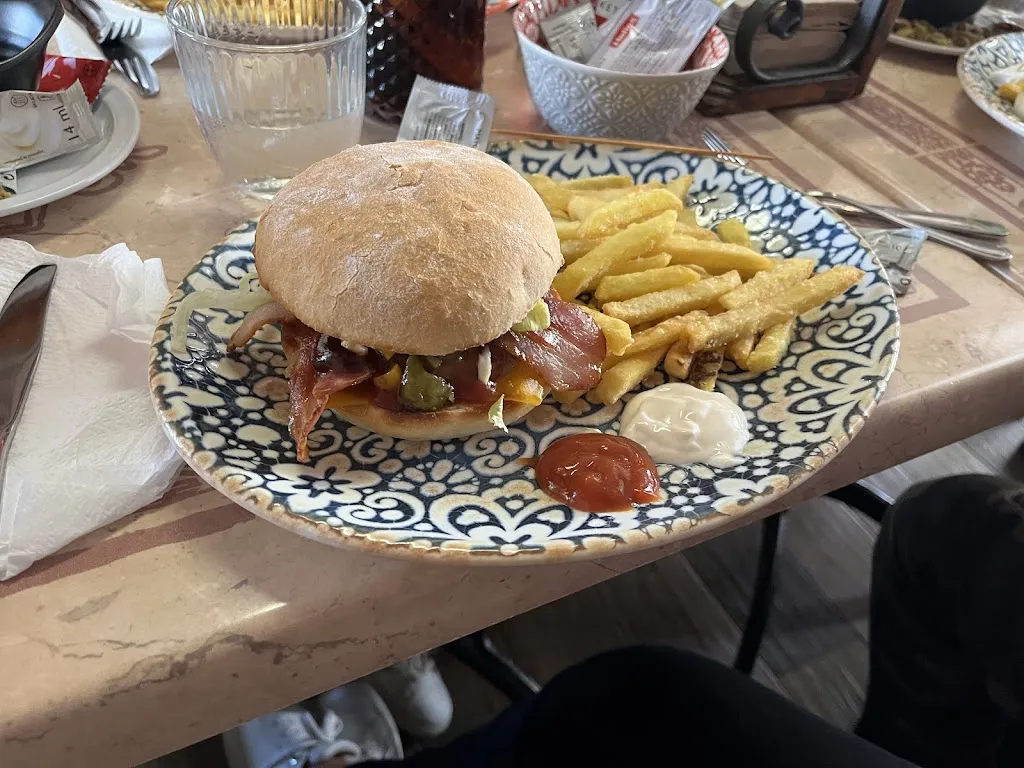 Hamburguesería Far West_Tarancón_slider_image_3