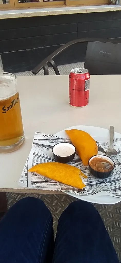 Anuska Cm_La oficina bar_Tarancón_review