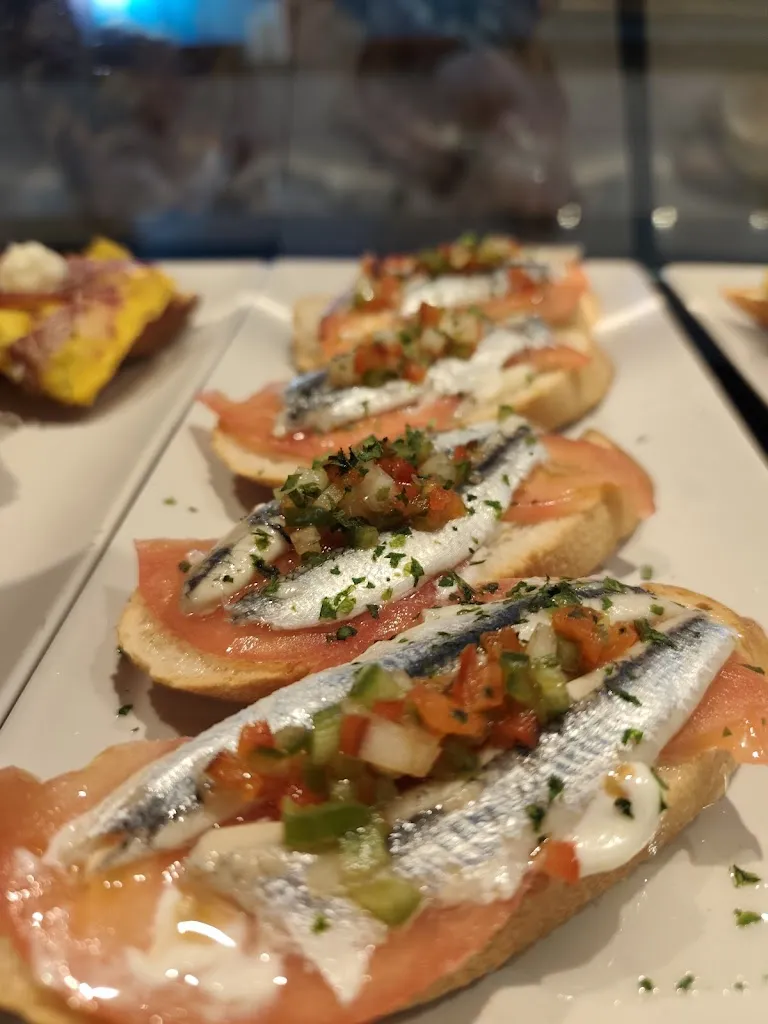 Restaurante Hiru_Andoain_slider_image_2