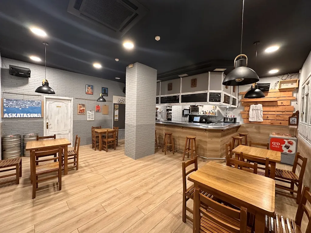 Irunberri Herriko Taberna restaurant in Andoain