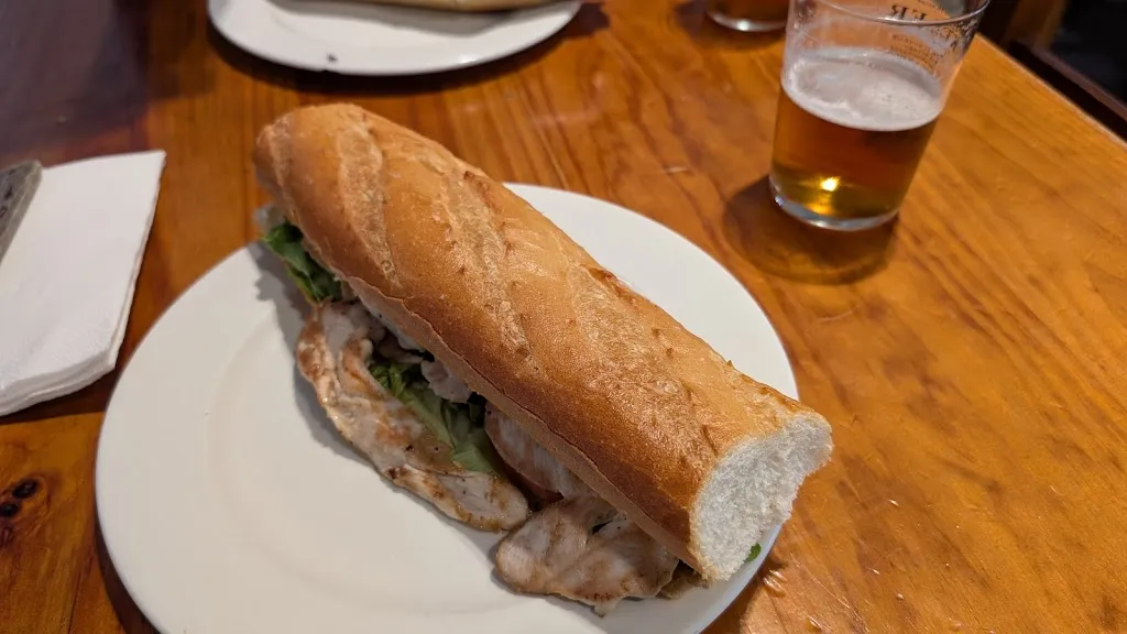 Bar Irrintzi_Andoain_slider_image_2