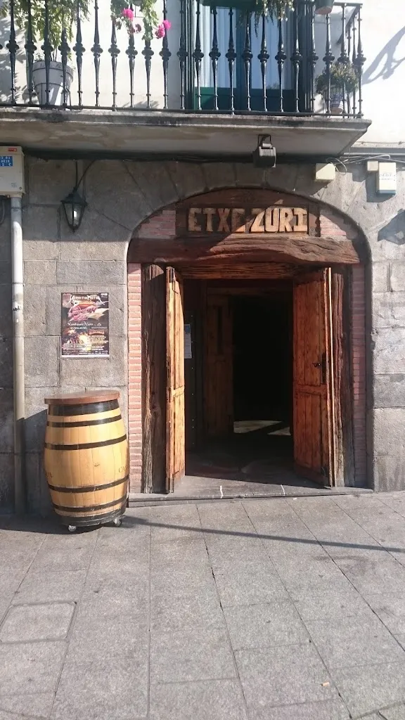Etxezuri Taberna restaurant in Azpeitia