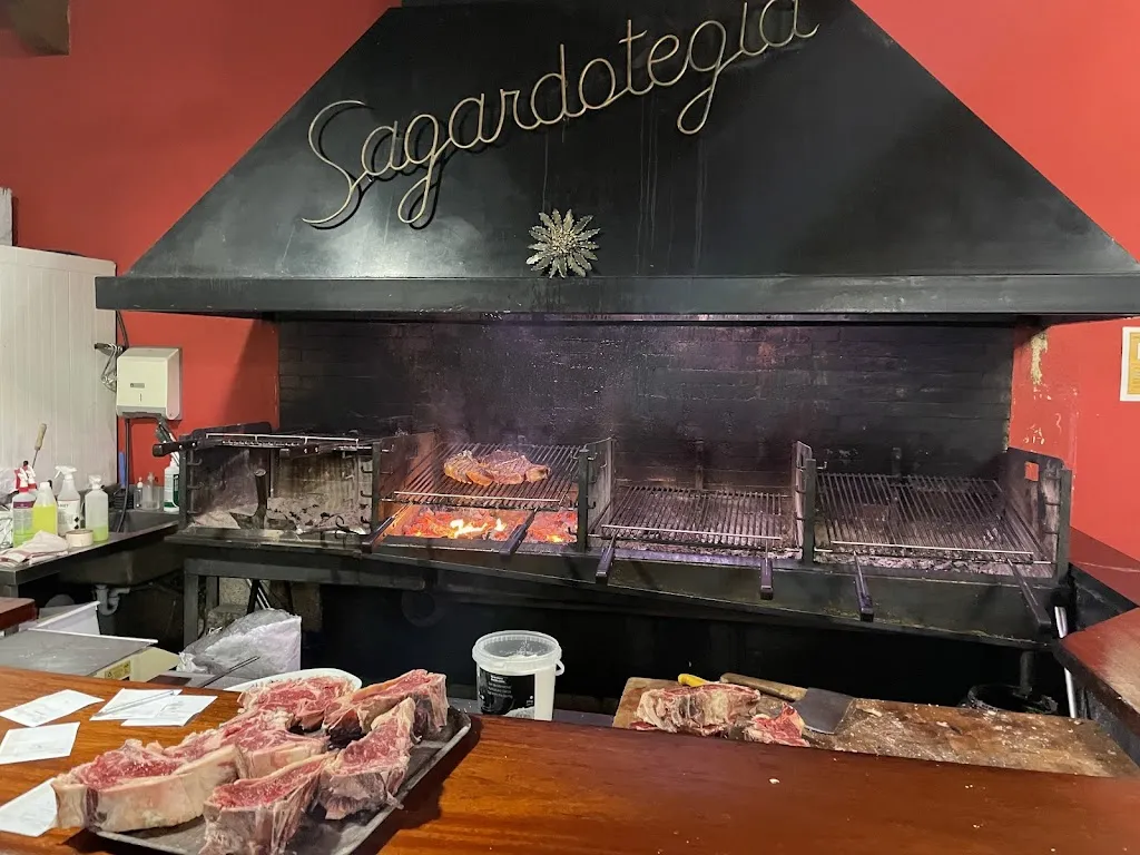 Sam R_Alorrenea Sagardotegia_Astigarraga_review