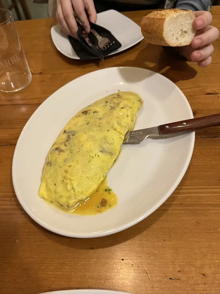 Connor McElhinney_Astarbe Sagardotegia_Astigarraga_review