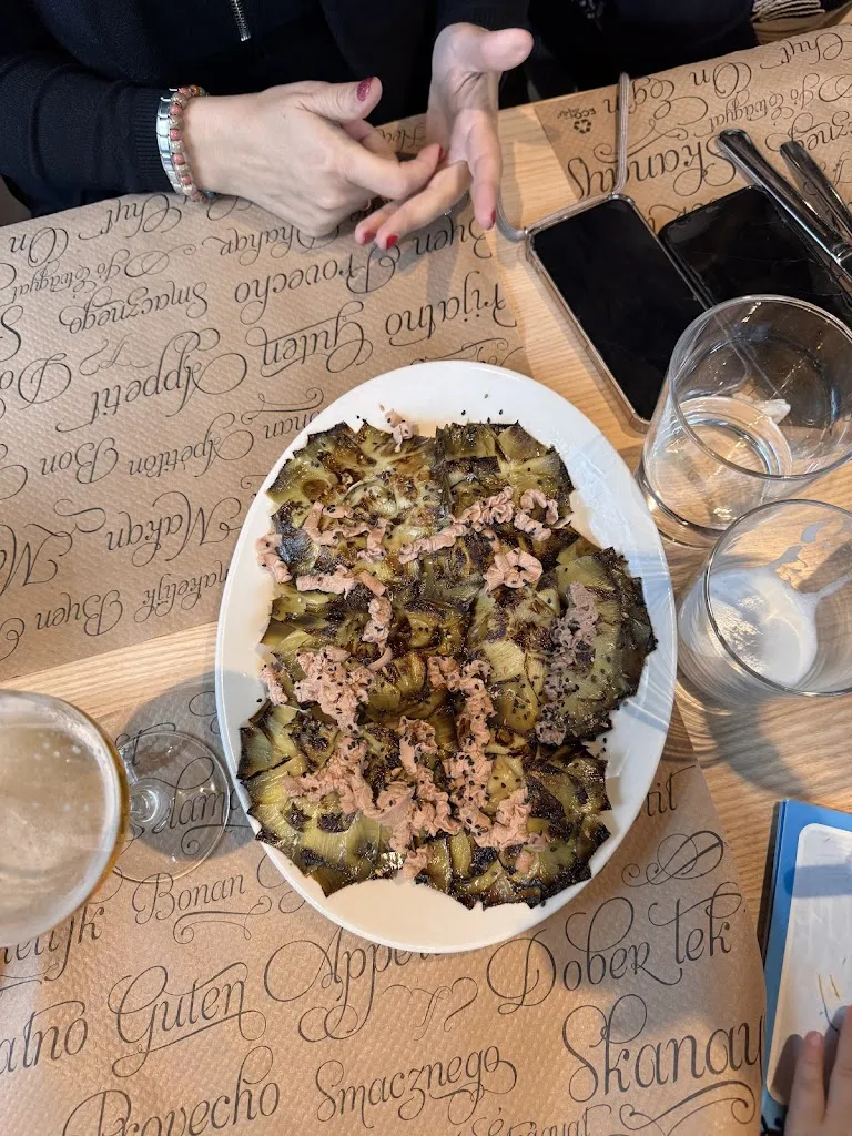 Santiago Garzón Cancho_The Robin Taberna_Astigarraga_review