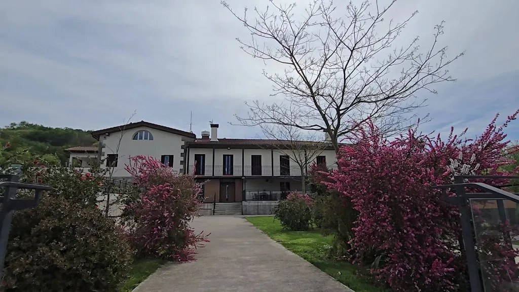 Mike Lim_Mendizabal Sagardotegia_Astigarraga_review