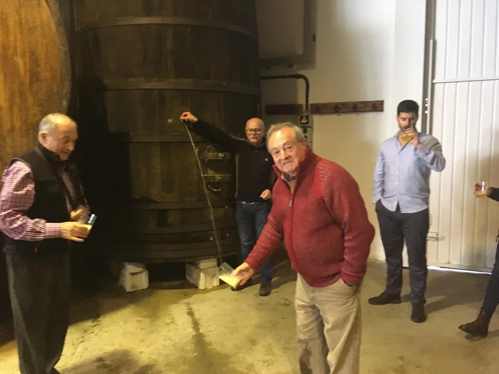 David Devan_Gurutzeta Sagardotegia_Astigarraga_review