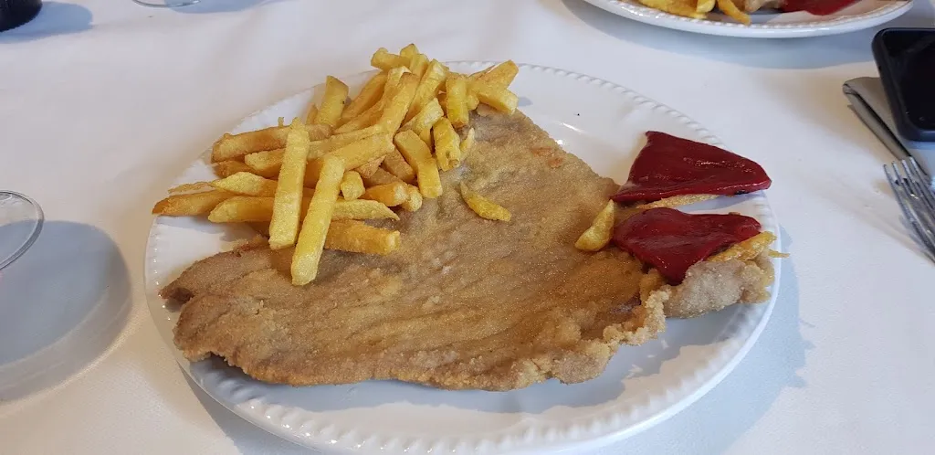 Menu_Uxarte jatetxe eta pentsioa_Arrasate/Mondragón_immagine_8