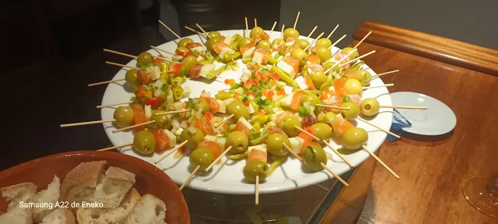 Bar Ezkiña_Arrasate/Mondragón_slider_image_3