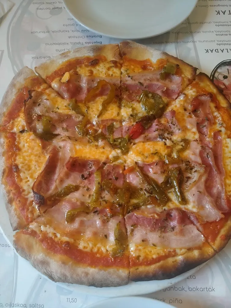 Gabriel Guillen_Muxibar_Arrasate/Mondragón_review