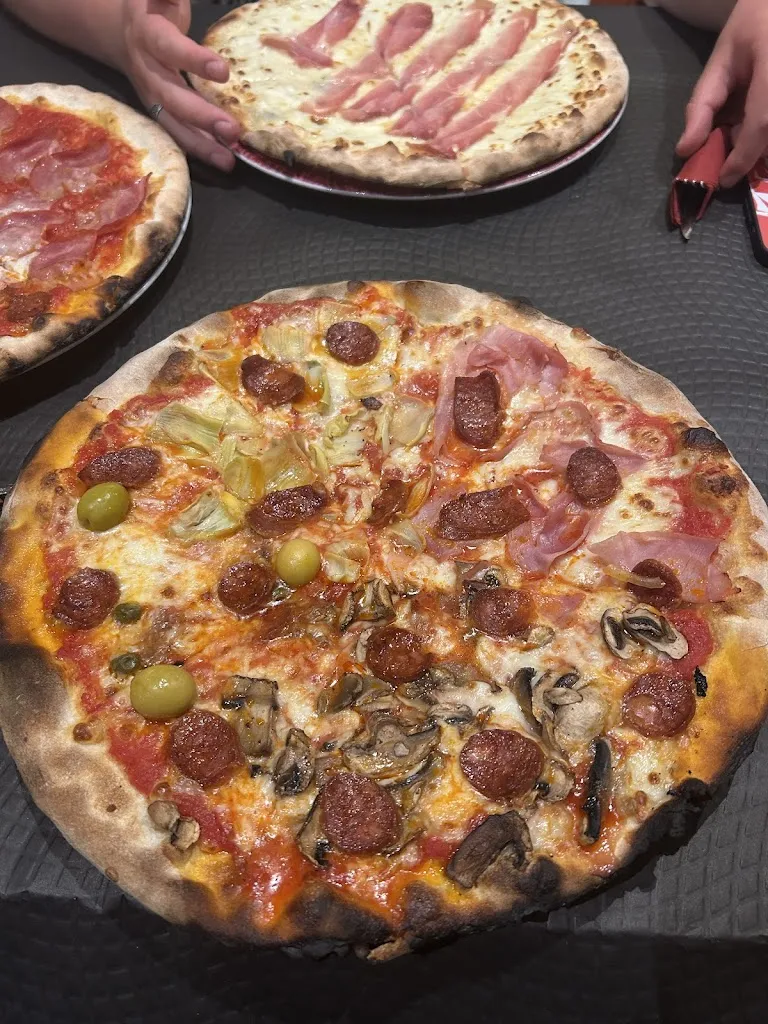 Pizzería Cassolo_Arrasate/Mondragón_slider_image_3