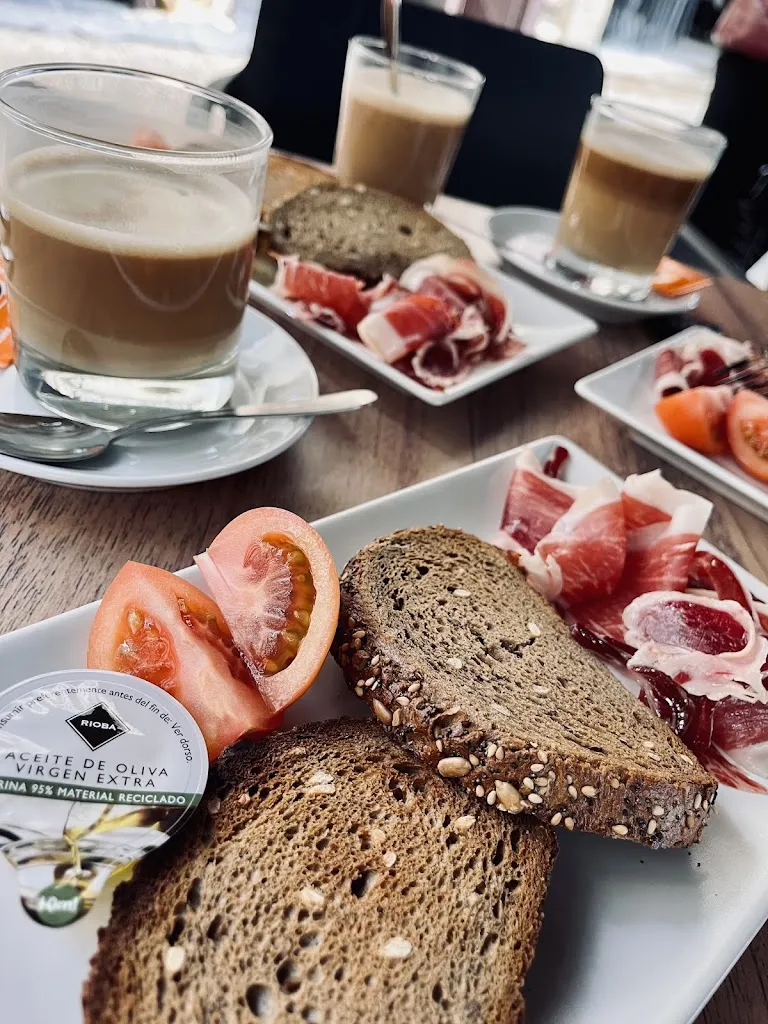 Menu_Lora Bar_Arrasate/Mondragón_image_4