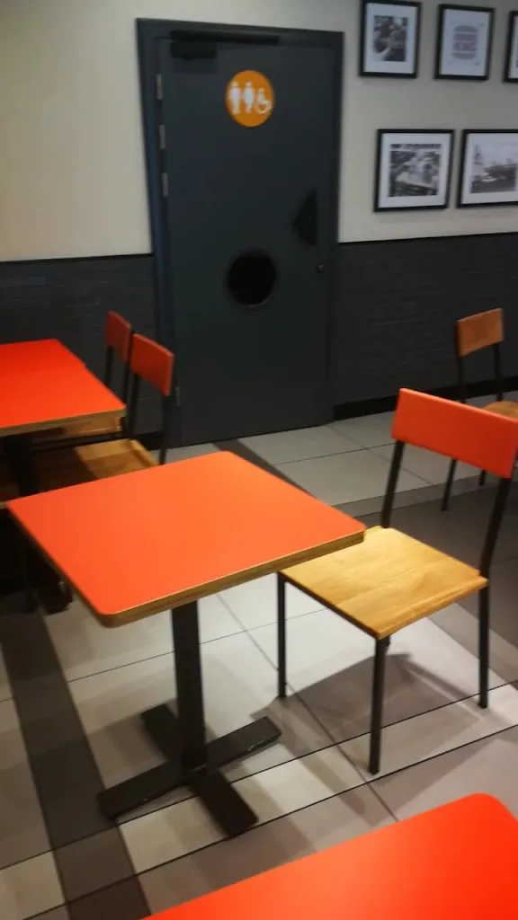 Burger King_Arrasate/Mondragón_slider_image_2