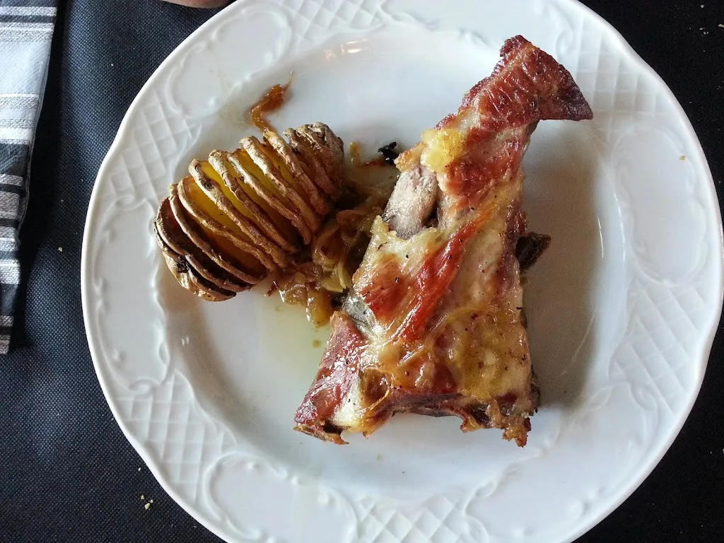 LEABURUKO OSTATUA_Elduain_slider_image_2