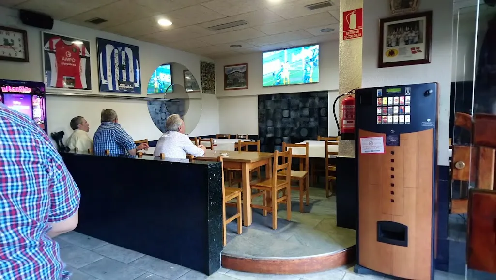 Anzizar Taberna_Beasain_slider_image_2