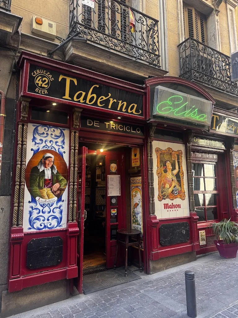 Taberna La Elisa l Restaurante comida Española Madrid restaurant in Aranga