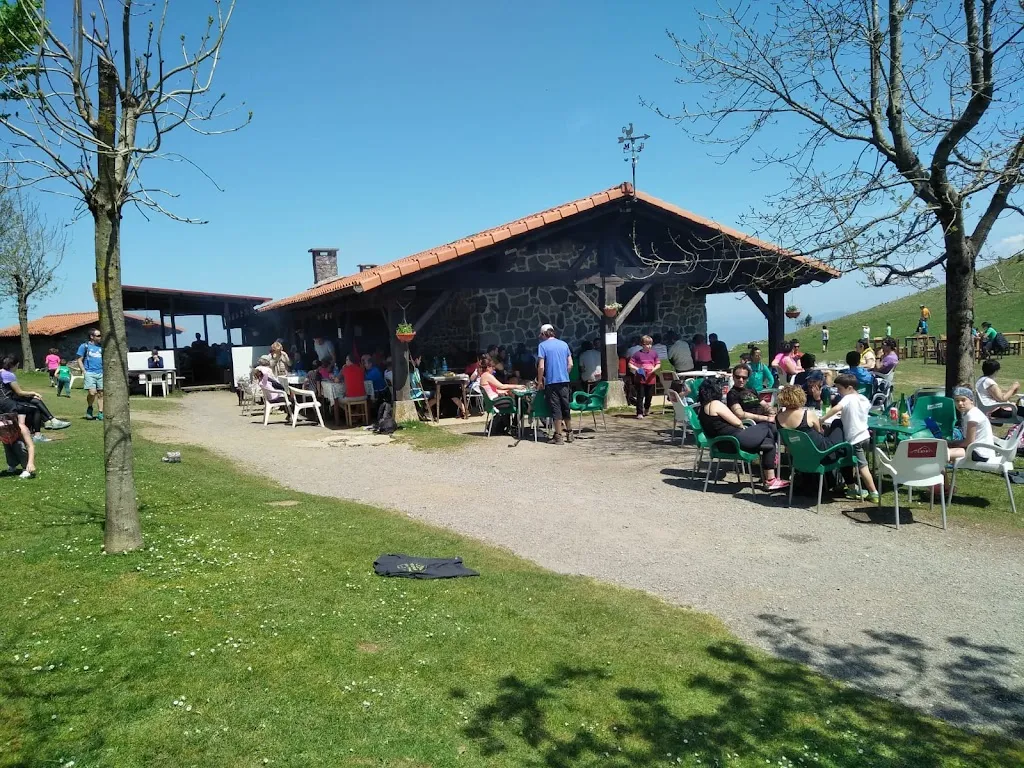 Zelatungo Antonioren borda_Errezil_slider_image_3