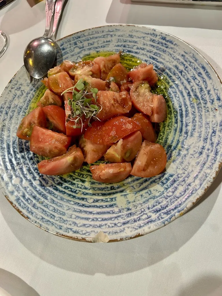 Ana Revu_Larrauri_Errezil_review