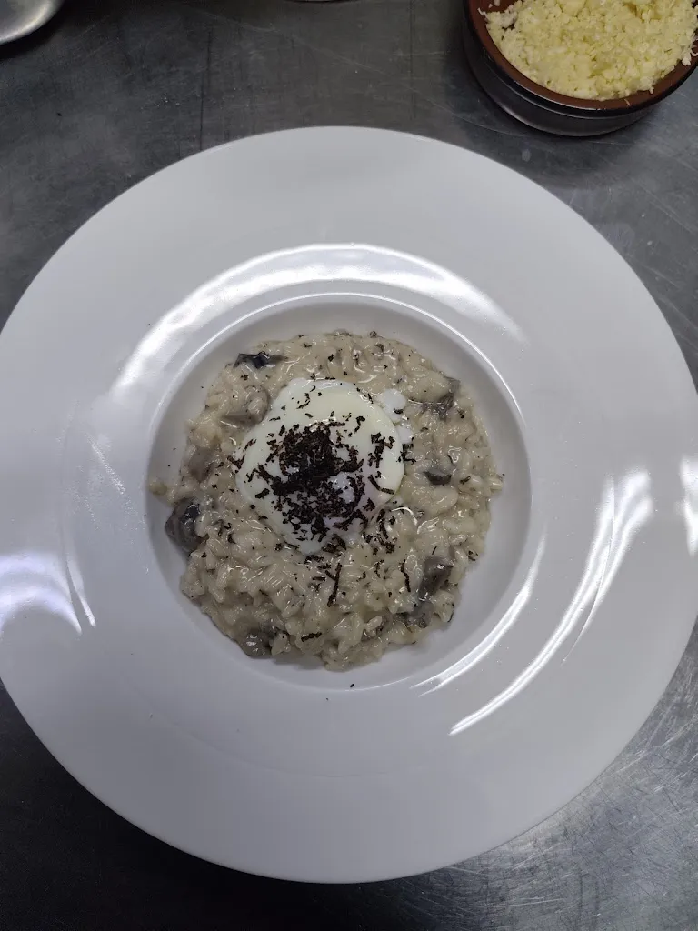 Ezkio Argindegi Ostatua_Ezkio-Itsaso_slider_image_3