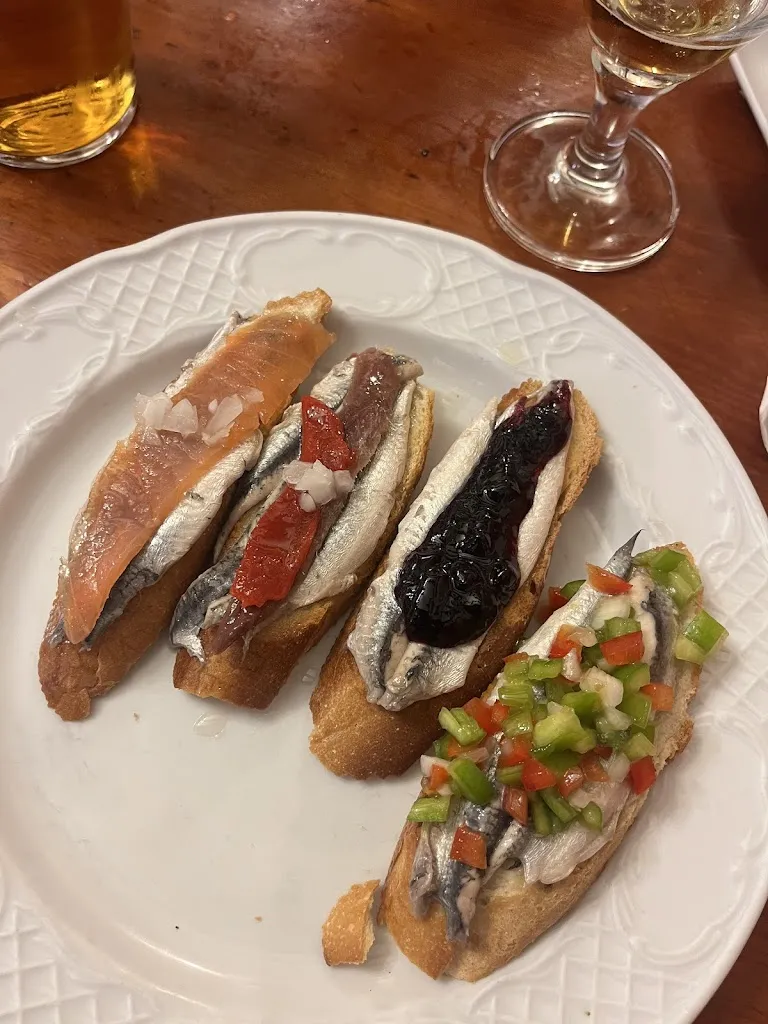 Dana Lamdan_Bar Txepetxa_Donostia-San Sebastián_review