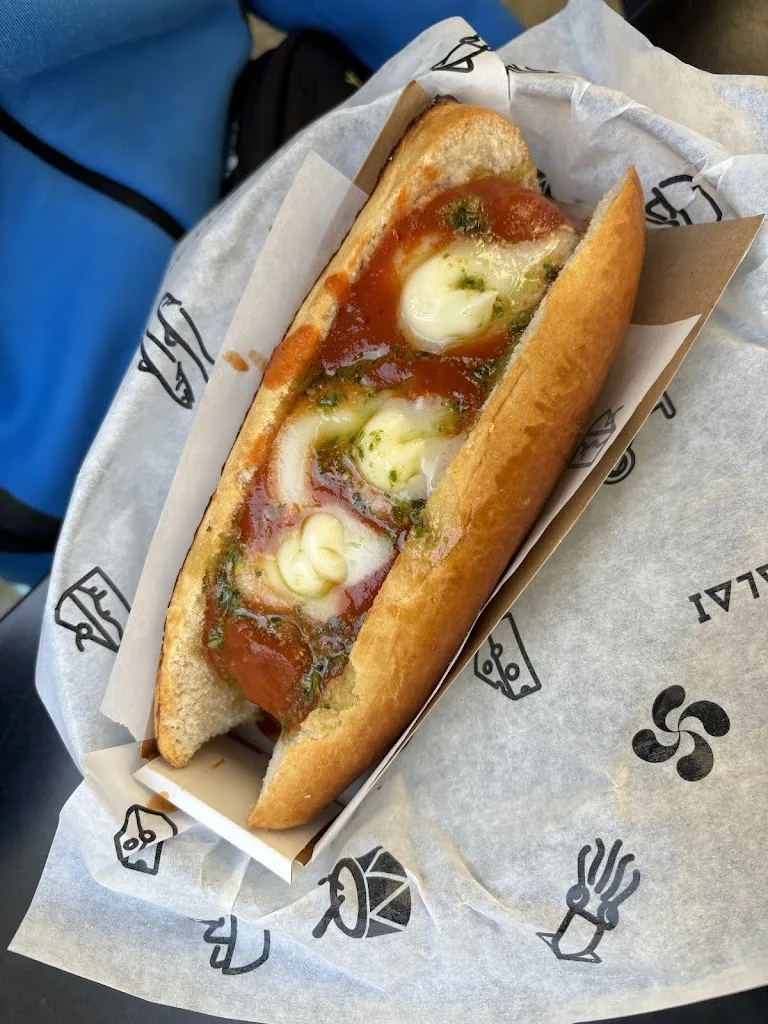 Erietta Mair_Polka San Sebastián_Donostia-San Sebastián_recensione