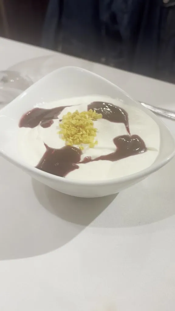 Arnout Mostert_Gandarias_Donostia-San Sebastián_review