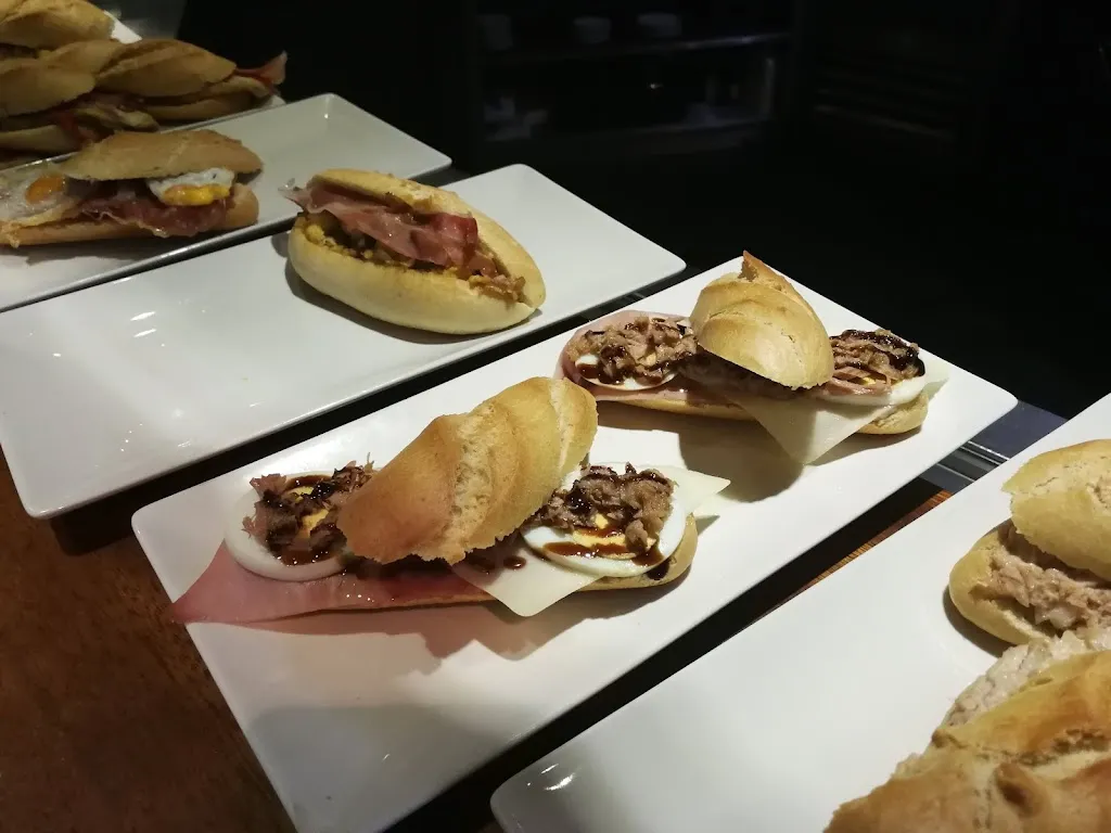 Kokots taberna_Eskoriatza_slider_image_3