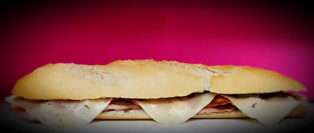 BAR ALKAZAR restaurant in Eskoriatza